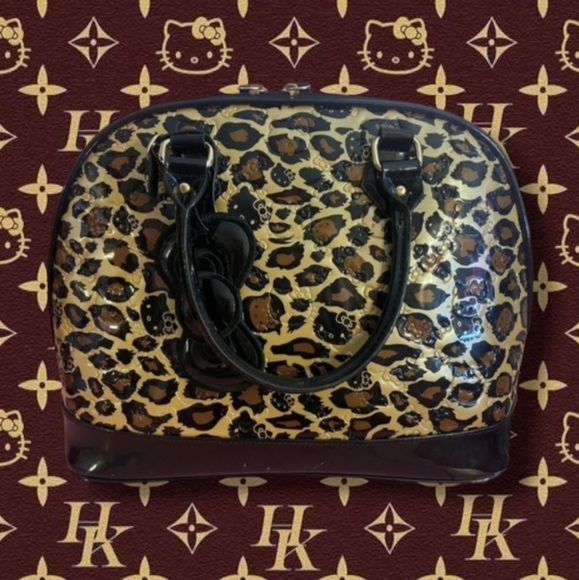 Loungefly Hello Kitty Cheetah Print Patent Leather Large Bowler Bag Purse - Picture 4 of 16